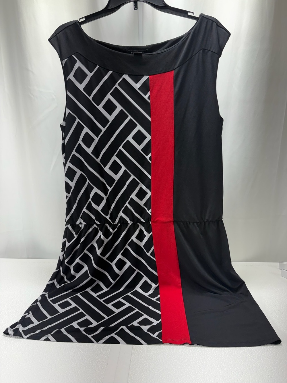 White House Black Market Black, White & Red Geometric Midi Dress 4372